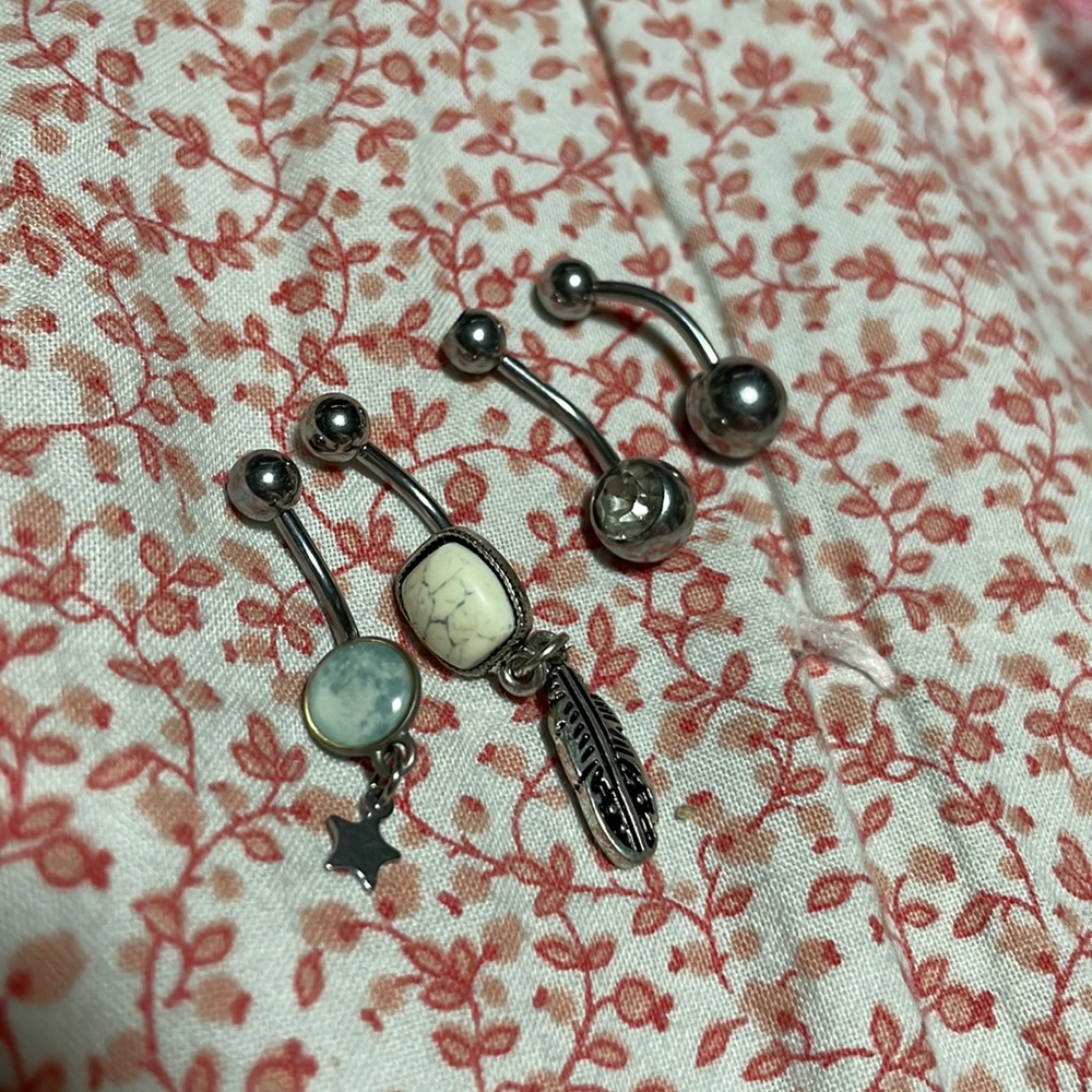 Belly piercings(4)